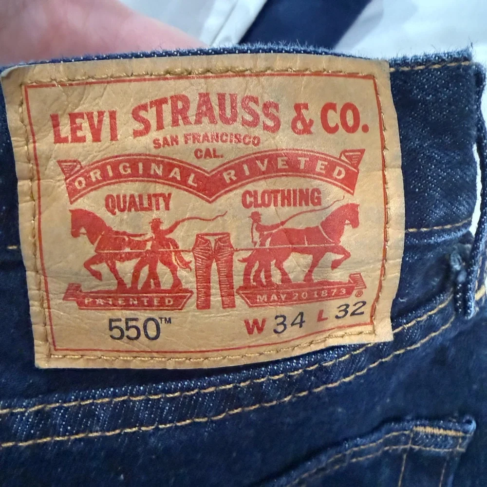 Levi’s 550 Relaxed Fit Jeans | Dark Wash | W34 L32